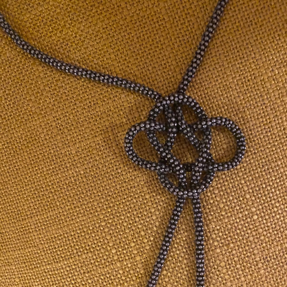 Knot Necklace